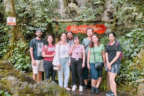 Ganztägige Tour zur Paradise Cave ab Hue, nur an geraden Tagen verfügbar