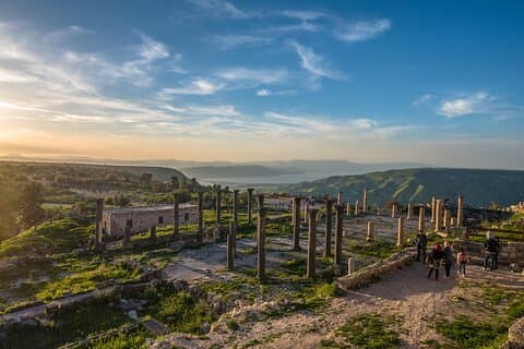 Full Day Roman Heritage Tour in Jordan Um Qais, Ajloun and Jerash