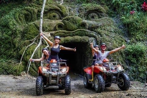 ATV Ubud Gorilla Cave og Waterfall med lunsj