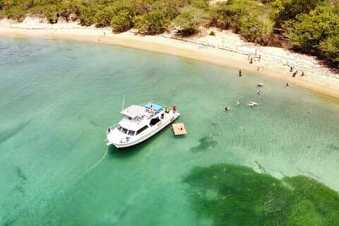 Culebra Snorkel and Beach Day with Lunch and Drinks