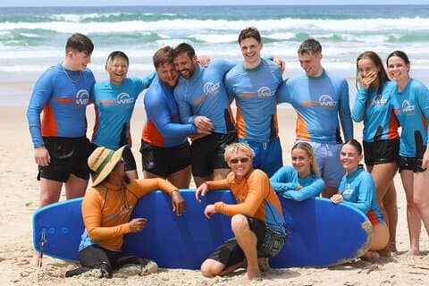 Surfunterricht am Lieblingsstrand der Einheimischen an der Gold Coast (ab 14 Jahren)