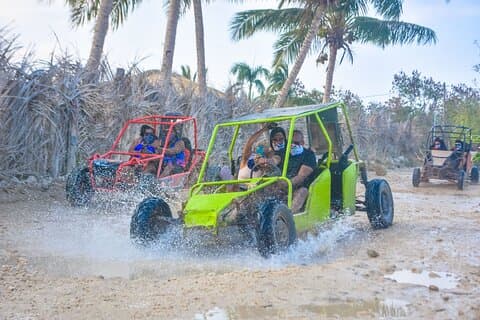 Buggy-Abenteuer und Höhlenschwimmen ab Punta Cana