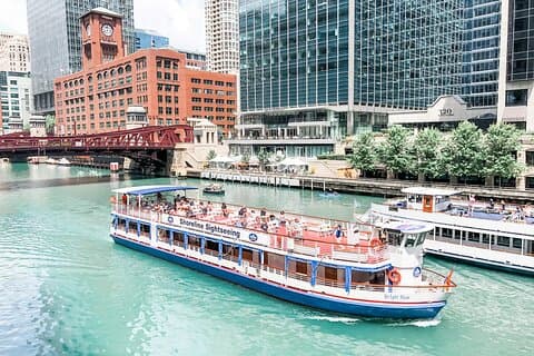Chicago Architecture River Tour och Hop-on Hop-off sightseeingtur
