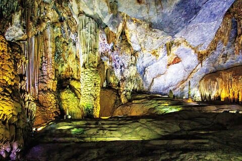 Phong Nha og Paradise Caves Adventure - Endags gruppetur