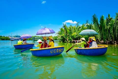 Hoi an Coconut Boat & Hoian ancient Town Tour From Danang orHoian