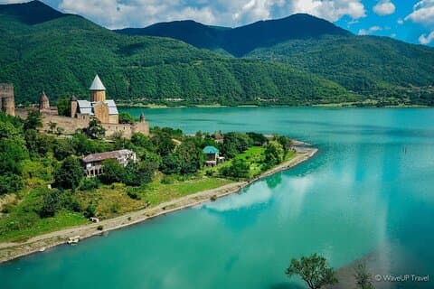 Day Tour Tbilisi – Ananuri – Kazbegi – Tbilisi