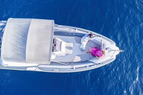 Tour privado en lancha motora desde Split con itinerario personalizable