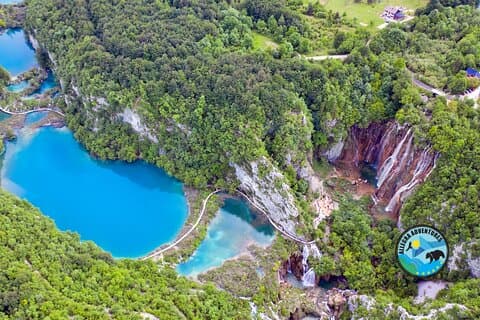 Plitvice Lakes Tour: Sikrede billetter, tog- og båttur