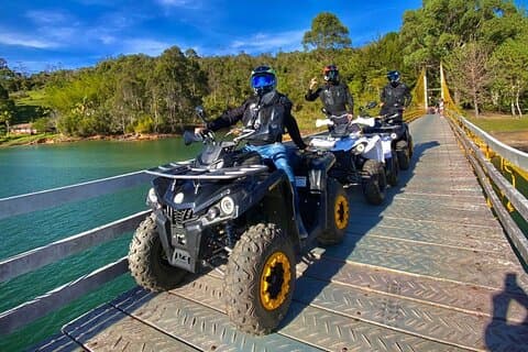 Incredibile tour privato in ATV e fattoria del caffè locale da Guatape