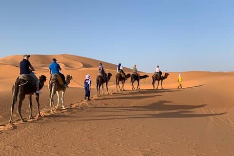Viaggio di 5 giorni Tangeri a Chaouen, Fez, deserto di Merzoga e Marrakech