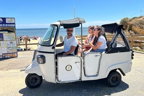 Privado : Albufeira / Vilamoura City & Beach Tour (TukTuk ou Jeep)