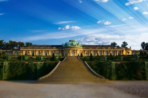 Privat dagstur Berlin till Potsdam, Sachsenhausen, lokal chaufför