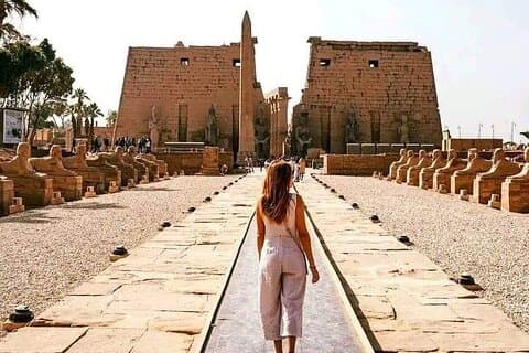 El vuelo de El Cairo a Luxor incluye la tumba del rey Tut y la Casa Carter
