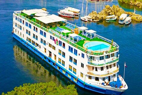 3 nætter 4 dage Nile Cruise Aswan til Luxor med Abu Simbl Balloon