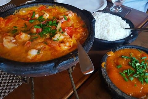 Salvador culinaire : délices afro-brésiliens et dîner Churrascaria.
