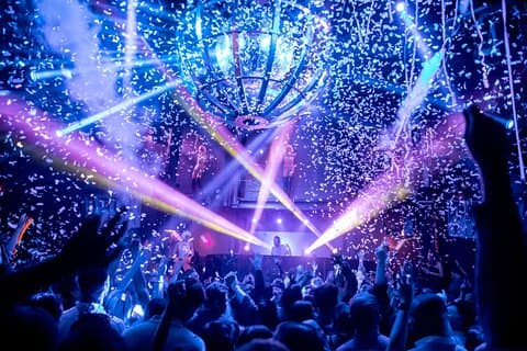Ultimate Vegas Club Crawl : Partybus, Getränke (BYOB) & Schnelleinstieg
