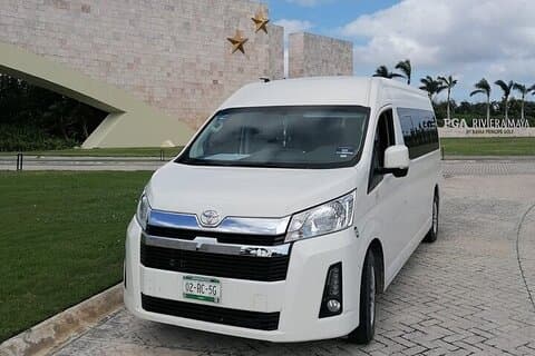 Privater Transfer zum Flughafen Tulum