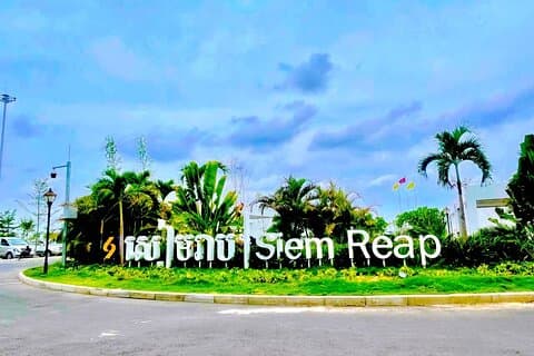 Siem Reap Angkor International Airport eller hotelltransfer