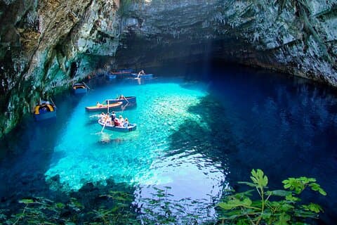 Melissani-See und Myrtos-Strand: Ligustertour