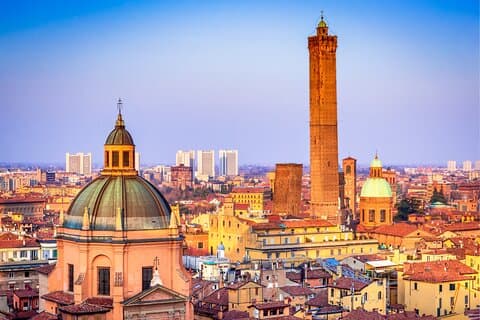 Bologna skattjakt och självguidad ljudvandring