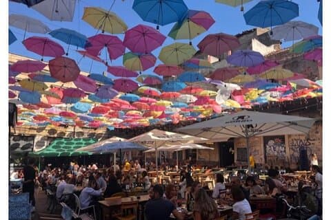Experiência de comida de rua em Catânia