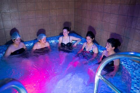 Sauna y jacuzzi ilimitados