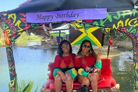 Bambus-Rafting , Kalkfuß Massage & Shopping in Montego Bay