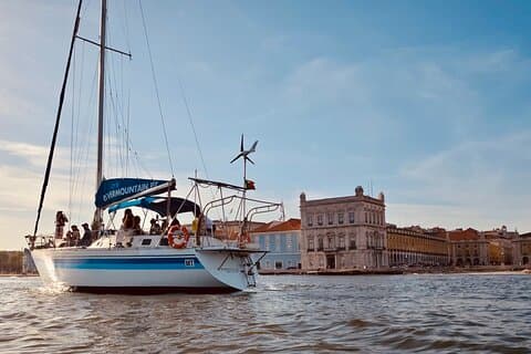 Guidad dag Segelbåt Tejo River 2h Tour