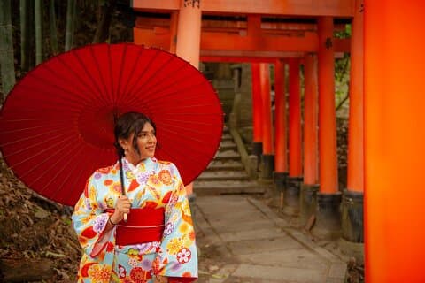 Begeleide fotoshoot van het Fushimi Inari-heiligdom en het geheime bamboebos
