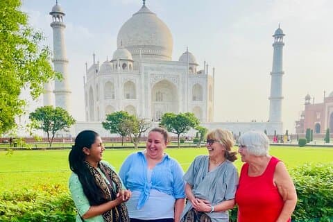 Private Taj Mahal-, Agra Fort- und Baby Taj-Tour ab Delhi mit dem Auto
