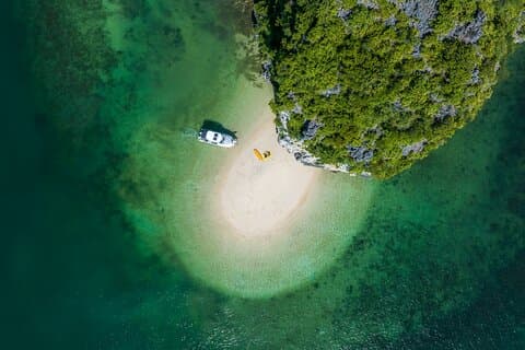 3 hours- sunset tour on romantic Ha Long Bay with a private yacht