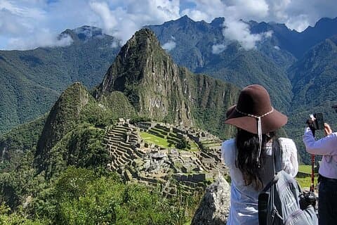 6-day Machu Picchu and Lake Titicaca Tour Package