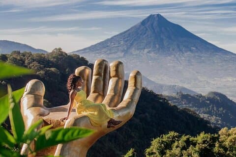 Viewpoint Tour in Antigua Guatemala