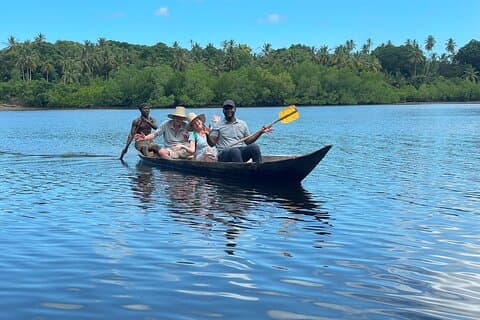 Viagem privada de dia inteiro explorando a natureza de Zanzibar
