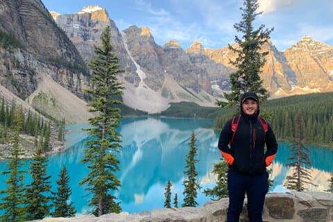 Moraine Lake and Lake Louise Private Premium Day Tour