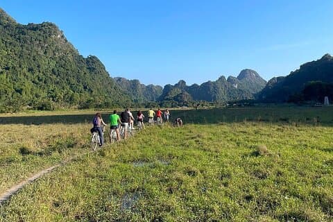 Full Day Boat Trip to Lan Ha Bay - Viet Hai from Cat Ba Island