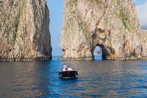 4 Hours Private Boat Tour of Capri