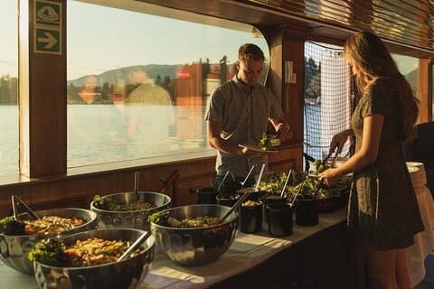 Crociera con cena serale a Vancouver