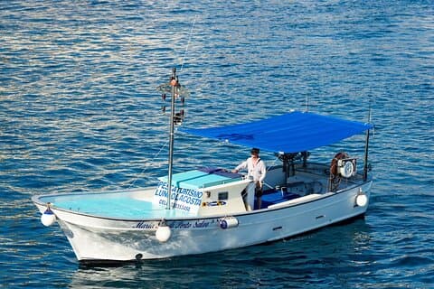 Amalfi coast tour with snorkelling, aperitif and music!!