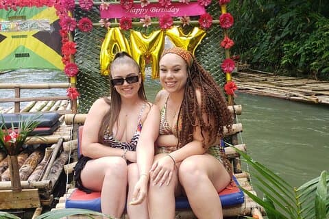 Rafting en bambou et massage au calcaire avec visite de la ville