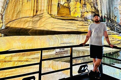 De Hue al Parque Nacional Phong Nha: tour de un día (solo días impares)