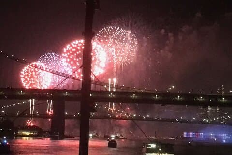 NYC : Feuerwerkskreuzfahrt zum 250. Jahrestag am 4. Juli