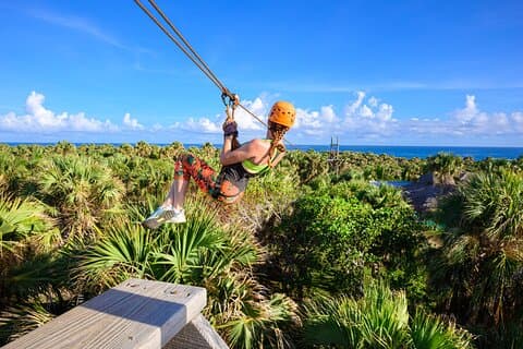 Avventura Ocean Zipline a Puerto Plata a Coconut Cove Beach