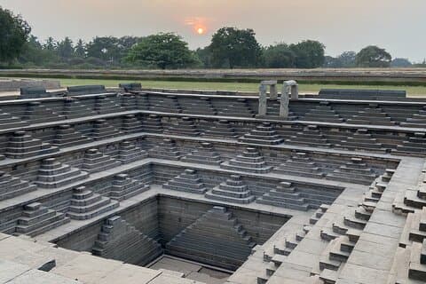 ¡Hampi en un día! ¡Una excursión de un día al sitio del Patrimonio Mundial desde Bangalore!