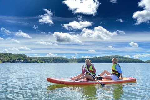 Tour privato di kayak e barbecue sul lago Tuyen Lam a Da Lat