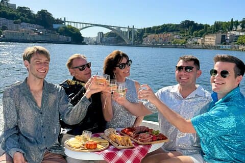 Porto: 6 Bridges Private Douro River Yacht w/ Food & Wine