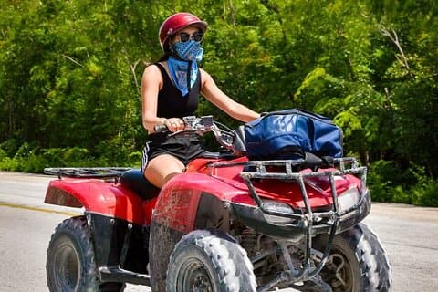 Cozumel Jungle ATV Tour Adventure og Caverns med overføring