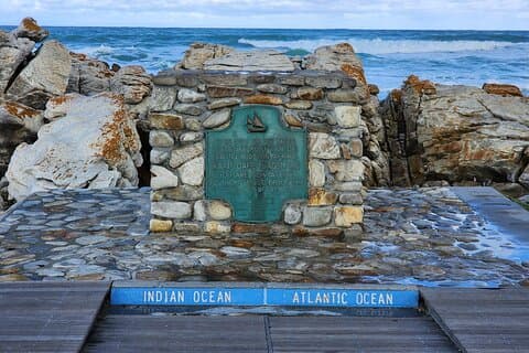 Cape Agulhas, Hermanus hvalsafari, pingviner og vinsmaking