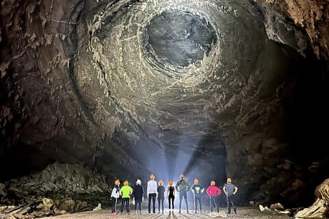Nyans till Phong Nha Upptäcker naturens underverk under udda dagar