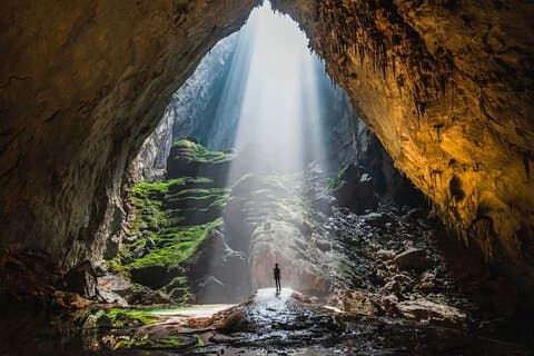 Phong Nha och Paradise Caves 2 dagars äventyr från Hue